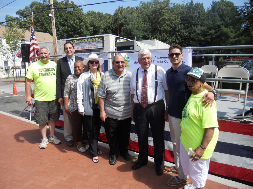 Huntington-Station-Bid-Celebrates-Awareness-Day-Parade-2014